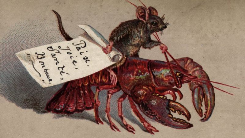 ArtHistAnimalia's tweet photo. Merry Christmas to those who celebrate...here's a c. 1880 Christmas card with a mouse riding a lobster, holding a note that reads "Paix, Joie, Santé, Bonheur" ("Peace, Joy, Health, Happiness"). Victorian era Christmas cards were weird. ¯\_(ツ)_/¯ https://t.co/fWwk0nzpbP