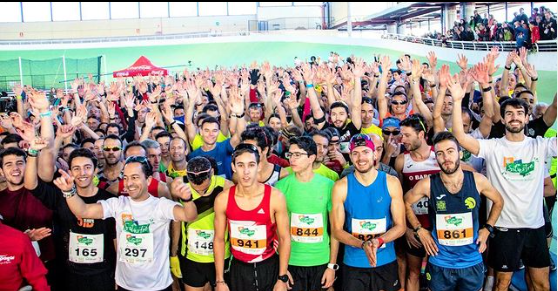 Forevent_'s tweet photo. Turrones y polvorones sin parar...Si quieres solucionar estos excesos antes de que termine el año y además, pasarlo en grande, SI O SI, tienes que correr la San Silvestre de Galapagar.
Seguid disfrutando, pero comenzad a entrenar para el 31 de diciembre. 
https://t.co/szH9aeUmz4 https://t.co/L41hxbpETW