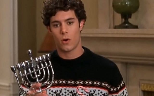 itseriklarson's tweet photo. Merry Chrismukkah to all my fellow Seth Cohens out there 🎄🕎 https://t.co/aKRMJXjxZG