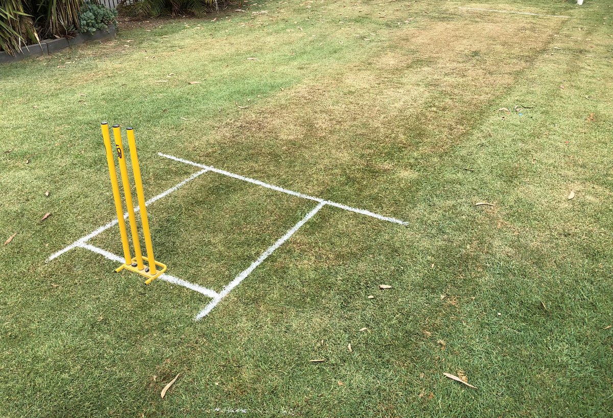 PaulSankey79's tweet photo. @CricketAus is this….
A) The Gabba
B) Our wicket for Boxing Day backyard Cricket
🤔 https://t.co/rODMBfoMVv