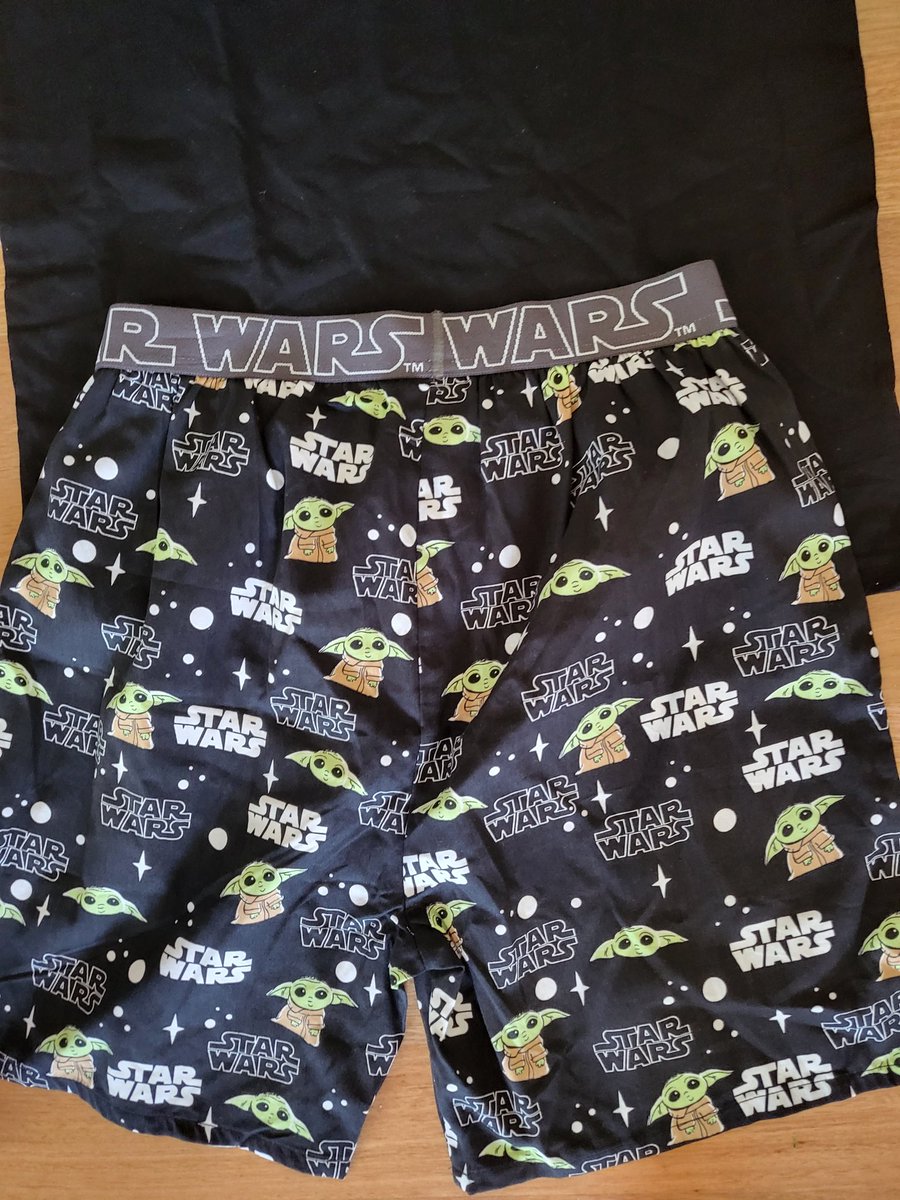 jarryd007's tweet photo. @MollieDamon @StarWarsExplain @quigonnjake @BAvolicino @jillyymariee @suitupsully https://t.co/b5CpPw2gBz