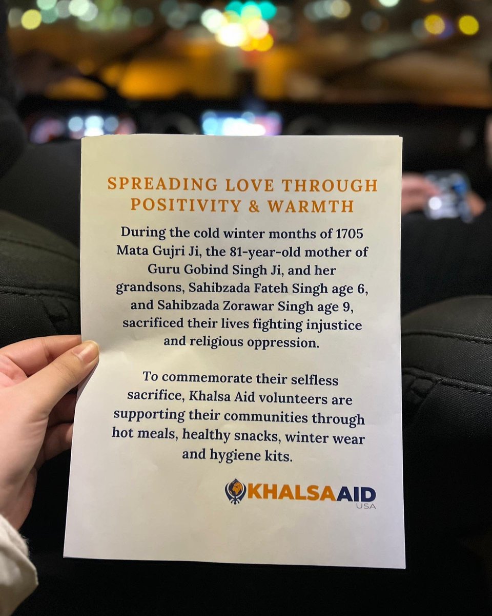 KhalsaAidUSA's tweet photo. Khalsa Aid New York delivered new jackets, warm clothing, gloves, socks and hats, as part of our third annual National Winter Campaign to honor the sacrifice of Mata Gujri ji and Chote Sahibzade. https://t.co/hUmkzK1sIm