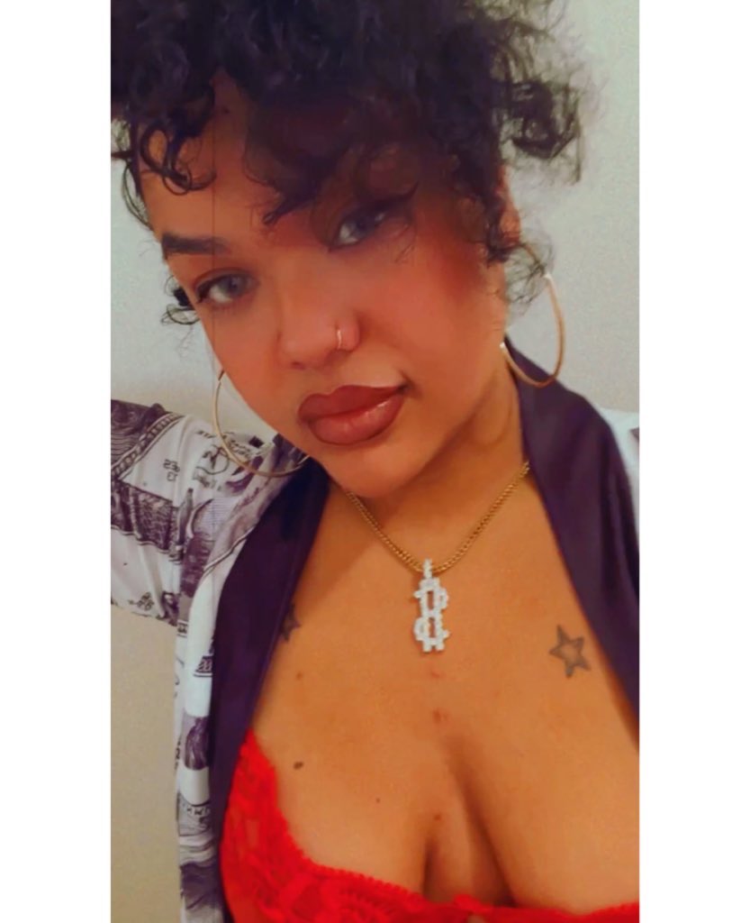 _LingLingLex's tweet photo. Mami-Claus… ❤️💰
Happy Holidays from the #LingkdBOSS ❤️🎁
Shop ➡️ https://t.co/4WOl8gl27R
Coupon Code: SneakyLingk https://t.co/2uwIXGni3s