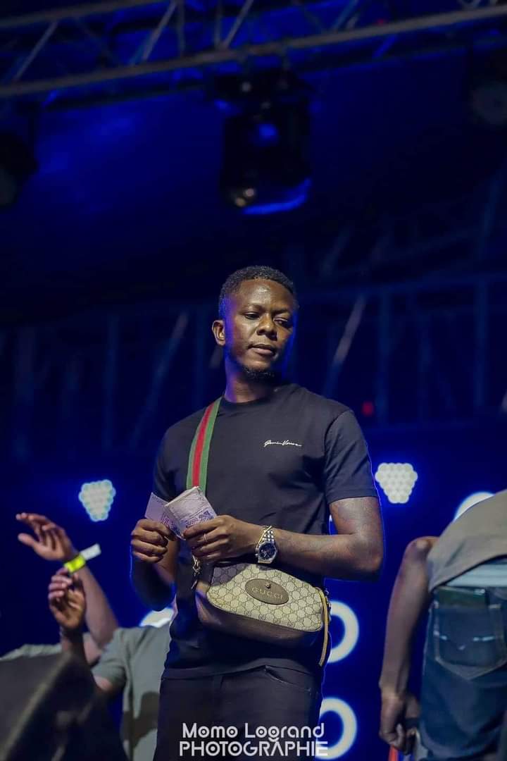 First Mag🗞️🚩 on Twitter: