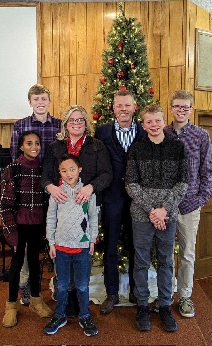 nicholas_drake's tweet photo. Merry Christmas! #DrakeCity #DrakeKids #JesusIsLordOfAll https://t.co/RDnarCwLb4