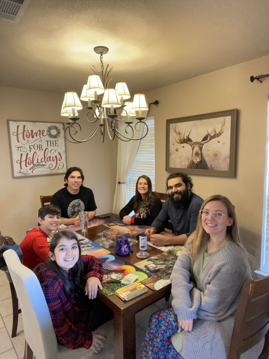 FamilytheGathe1's tweet photo. This years family sealed event was a huge success! Cannot wait to do it again next year. A very Merry Christmas and happy holidays to you all! #MagicTheGathering #dragonshield #mtgaddicts #familydraft https://t.co/FvF8Pf2RfM