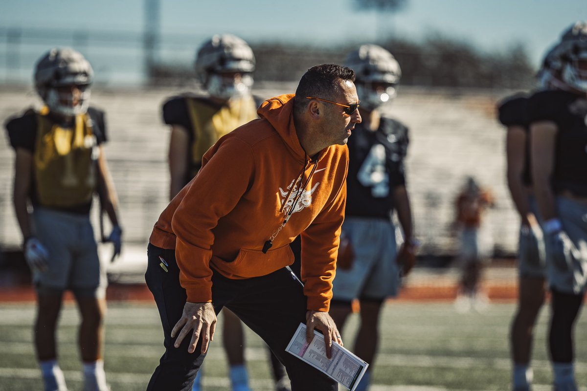 TexasFootball tweet picture