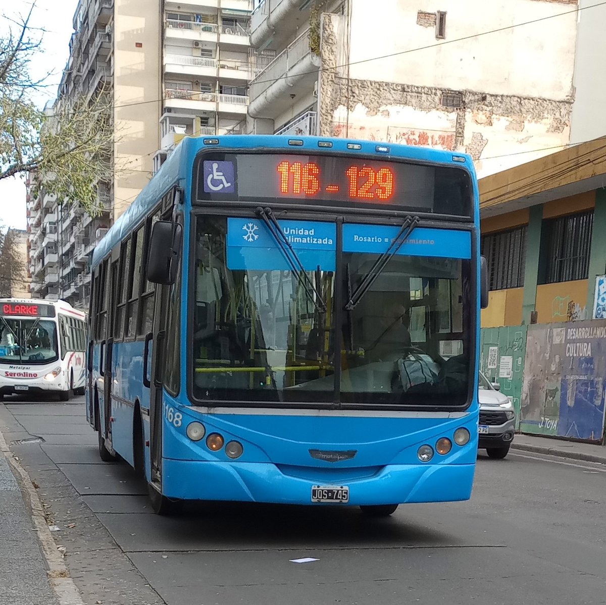 BuseswebRosario's tweet photo. Desde mañana vuelven las #Linea116 #Linea129 #Linea134 #Linea135 a sus recorridos, L116: Estadio Mundial de Hockey - B° Cura // L129: B° Acindar - B° Belgrano x Empalme Graneros // L134-L135: B° Las Delicias - B° Refinería (Alto Rosario) https://t.co/MVYJufyP2v