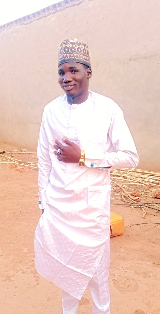 RealRawayau's tweet photo. Alhamdulilla bini imatul ismal
(I LOVE YOU PROPHET MUHAMMAD =S A W https://t.co/9Y0PzDwSNK