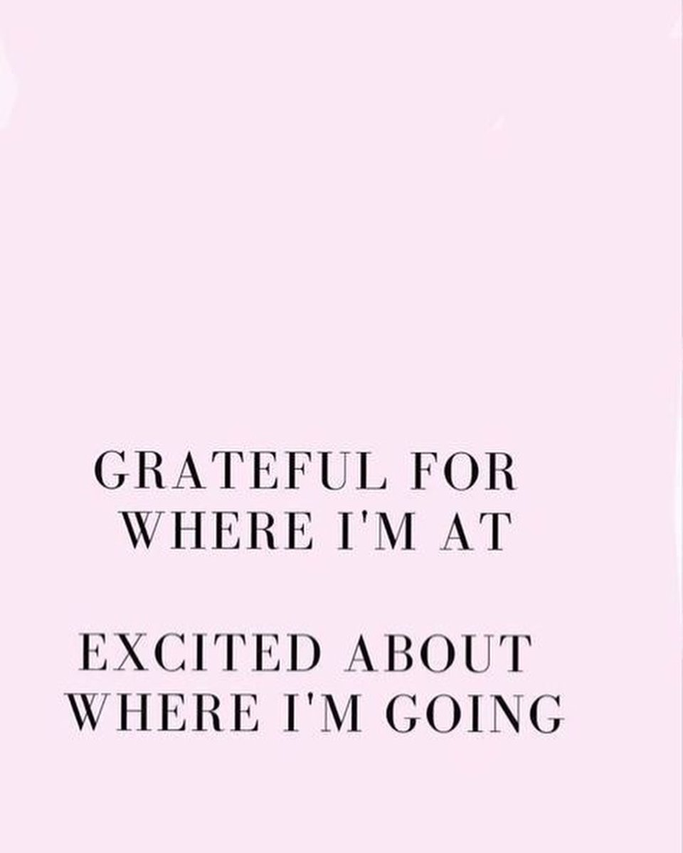 Monét🍒 tweet media