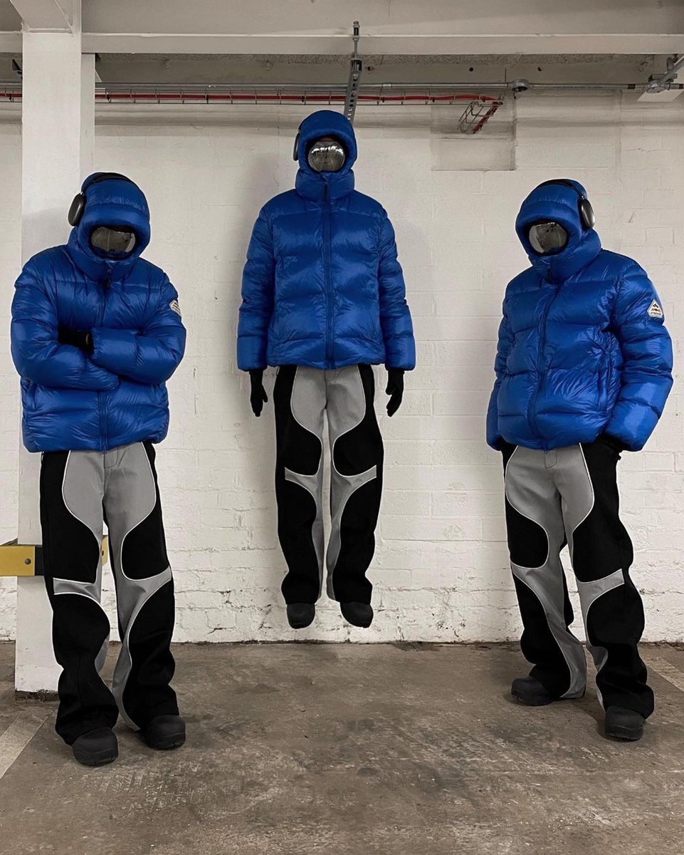 CoppingZone's tweet photo. Trousers available on our store! #streetwear #fashion #outfit #outfitoftheday https://t.co/akOg0sKfa4