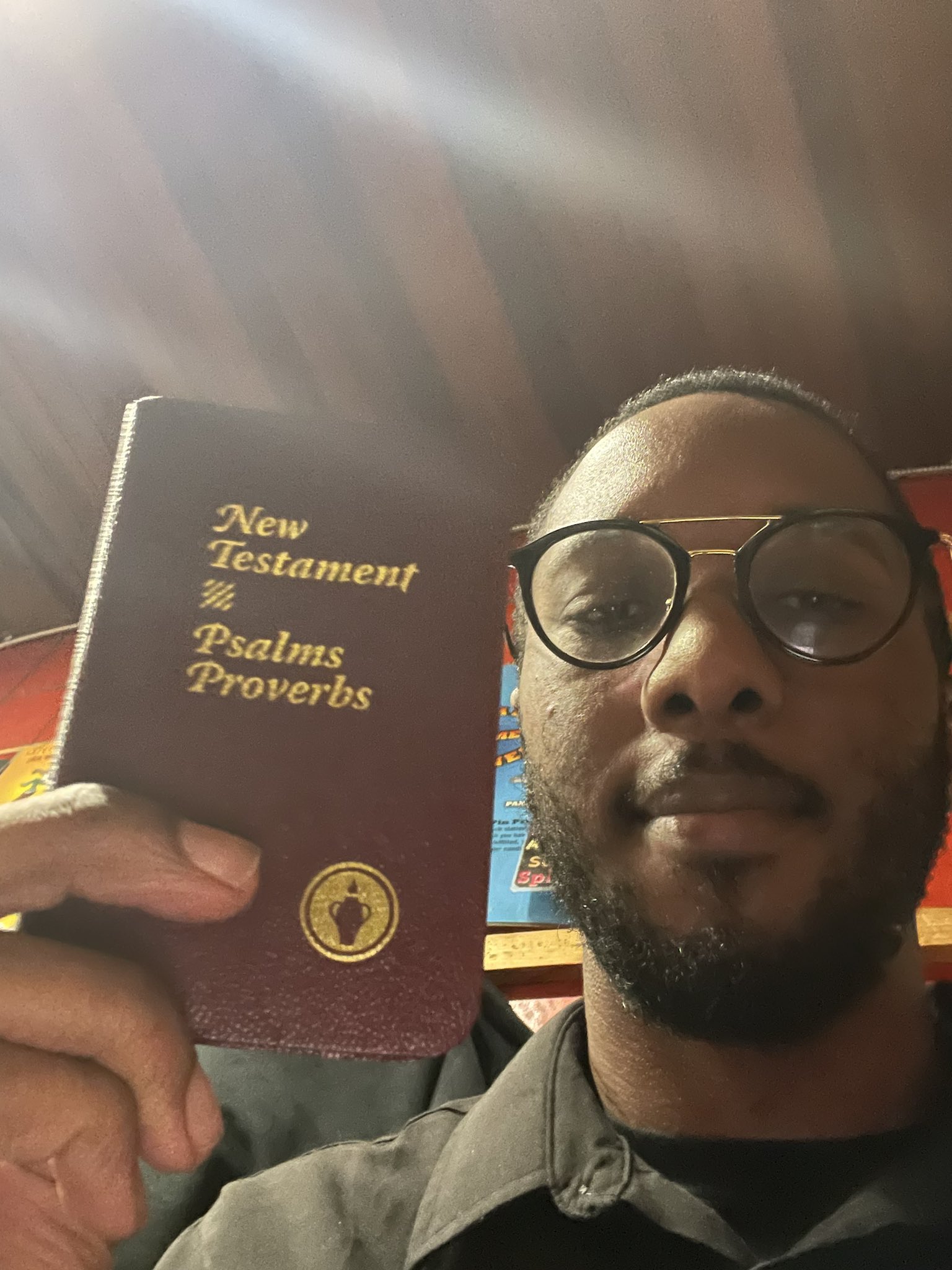 bobby-brown-jr-on-twitter-they-got-me-closin-on-christmas-my-table