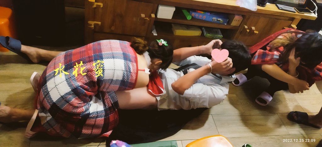 ssdog520's tweet photo. 聖誕節苗栗包棟-🥳

國王遊戲好好玩
福利看的好清爽-🙈

傑克/瀅丫/蝦甜
小雨/程君/豹哥
蕃薯/Peter https://t.co/Na3n2wqLhe