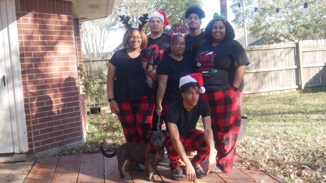 AZCATXgrl's tweet photo. Happy Holidays https://t.co/nBwzjjz2Of