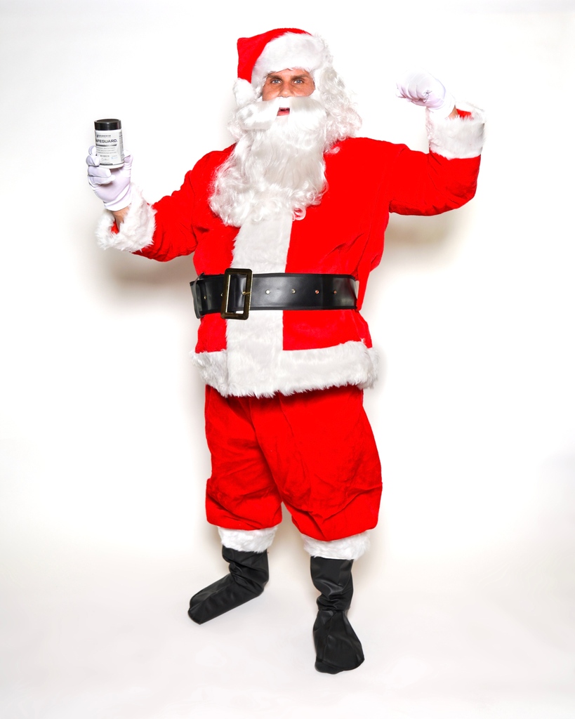 CutlerNutrition's tweet photo. Merry Christmas 🎄 🎁
Wishing you a wonderful holiday season from the whole team here at Cutler Nutrition!
#TeamCutler https://t.co/fHSqprn8ue