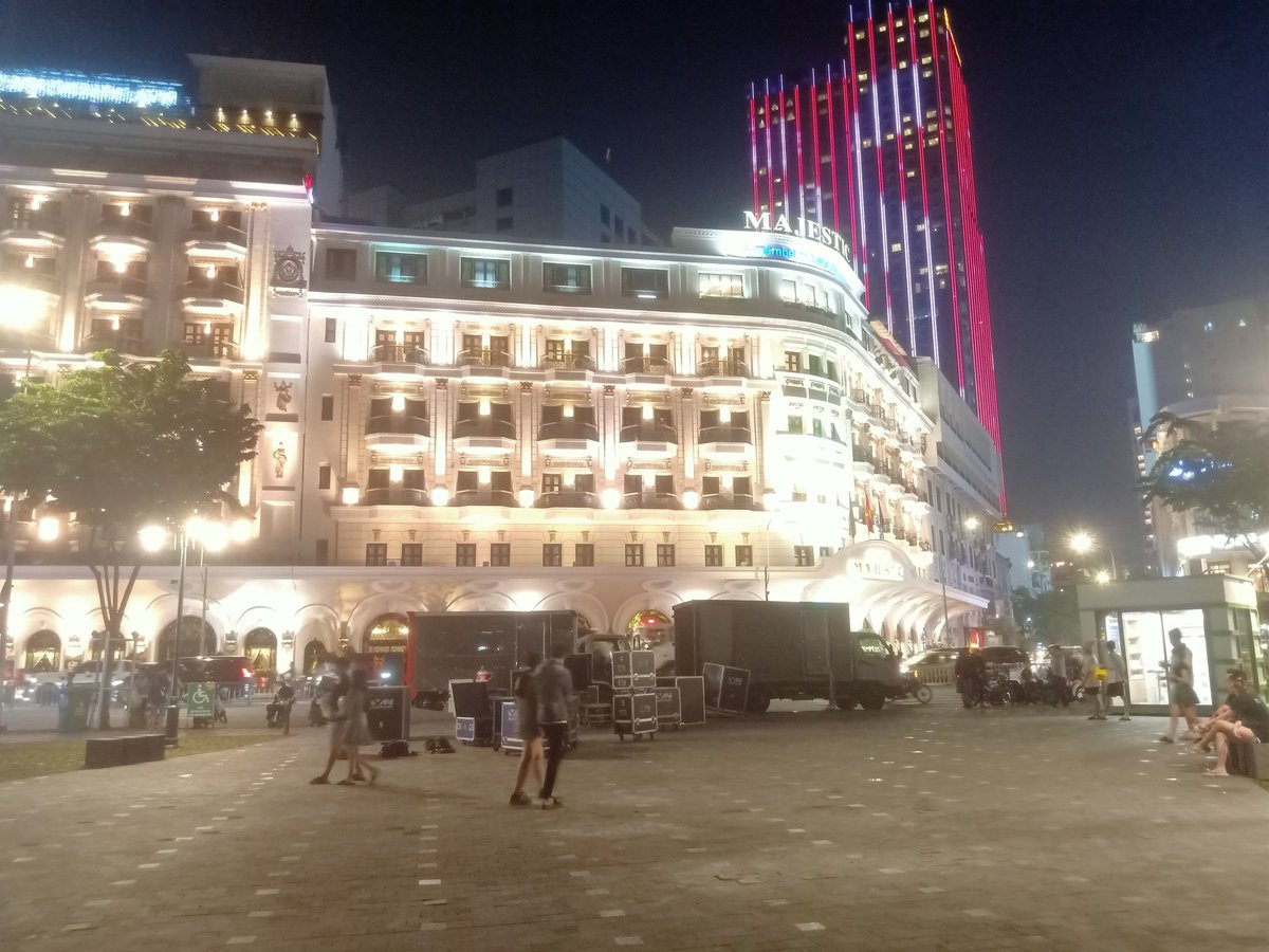 Hồ Công tweet media