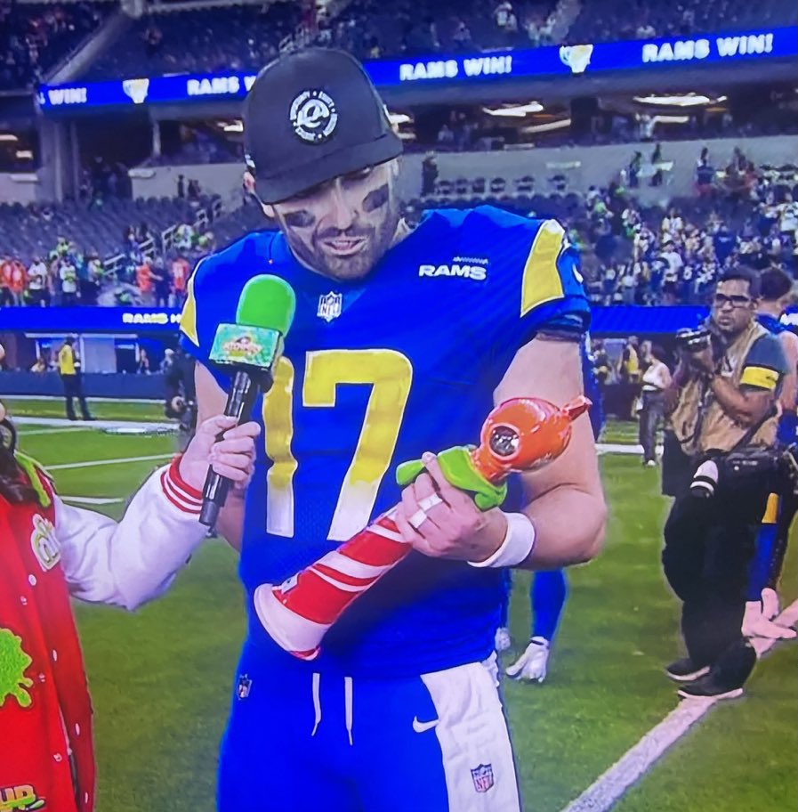 Baker can’t stop collecting prominent awards