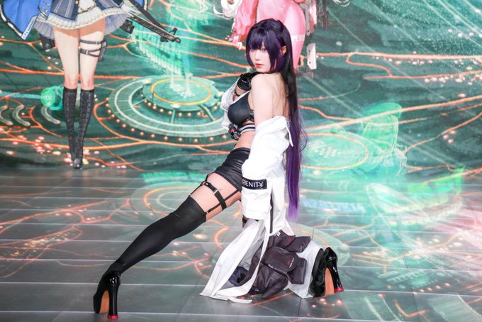 Twitterのコスプレ画像13