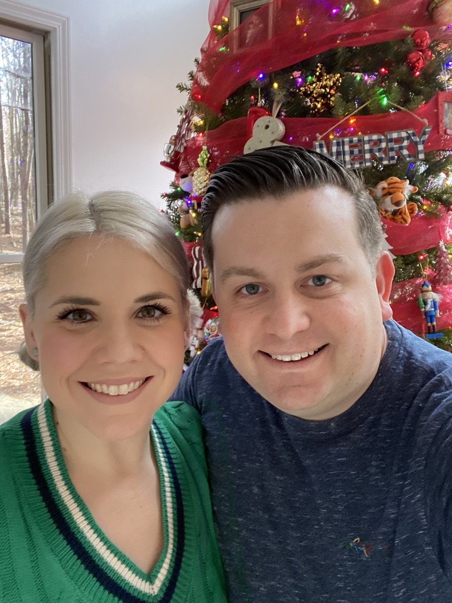 JKJandAL's tweet photo. Merry Christmas!!! https://t.co/byv2fOBBaC