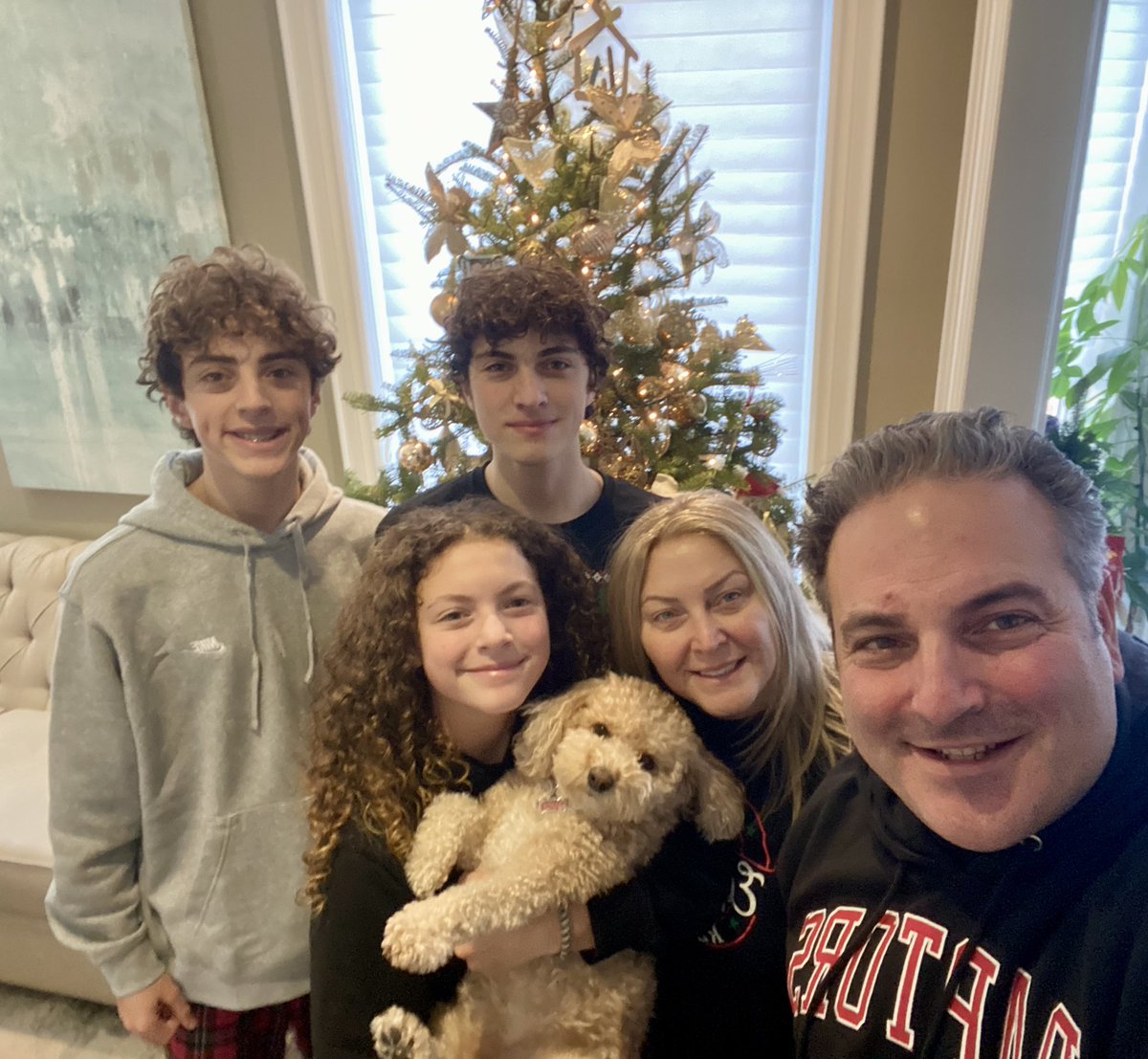 Fontina (@the_mrs_ungolof) on Twitter photo May all your days be merry and bright! Merry Christmas! 🎄<a href="/StBeneHCDSB/">St. Benedict Catholic Elementary School</a> <a href="/HCDSB/">Halton Catholic DSB</a> May all your days be merry and bright! Merry Christmas! 🎄<a href="/StBeneHCDSB/">St. Benedict Catholic Elementary School</a> <a href="/HCDSB/">Halton Catholic DSB</a>