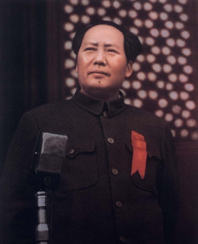 JEAN84812676's tweet photo. 129年了，今天，我们一起缅怀伟大领袖毛主席
不曾忘，他讲得最震撼的一句话：中国人民站起来了！
不曾忘，他讲得最朴实的一句话：为人民服务！
不曾忘，他讲得最深情的一句话：人民万岁！
他的名字、他的思想、他的风范
将永远鼓舞我们继续前行！ https://t.co/mVpP0KwoEd