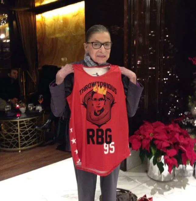 A Glimmering Wreck tweet media