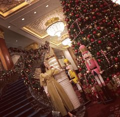 joey__joey86's tweet image. Throw back to the photos from yesterday&apos;s Christmas. I had a great time with my parents yesterday, I hope my parents are in good health and here I wish all my friends a nice and happy day.🥰 Merry Chrismas.🎄