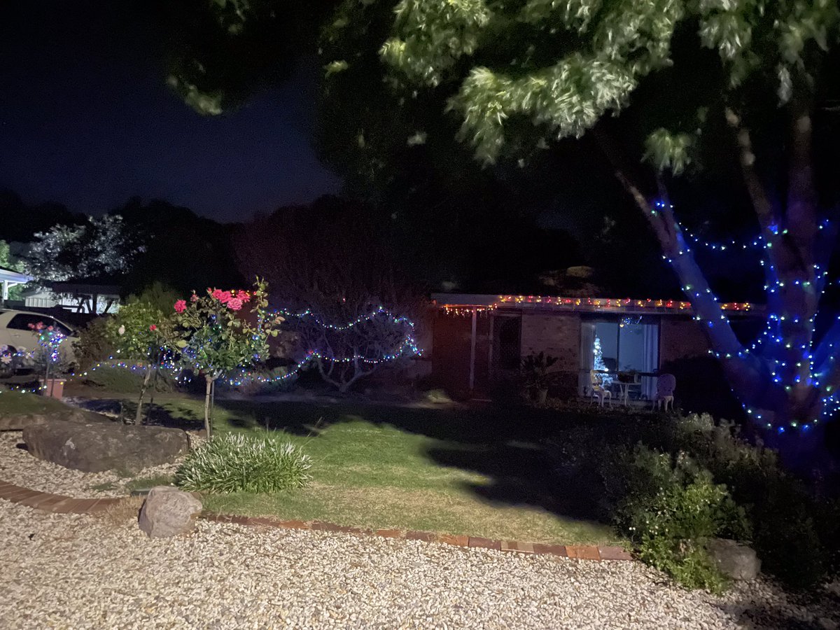 ashamaya's tweet photo. Christmas lights help us remember that the light of love always overcomes darkness. Hoping for Mr. Putin to display some of that light in Ukraine by turning bombs into ploughshares of peace and goodwill. https://t.co/6Mmn4uPhRn