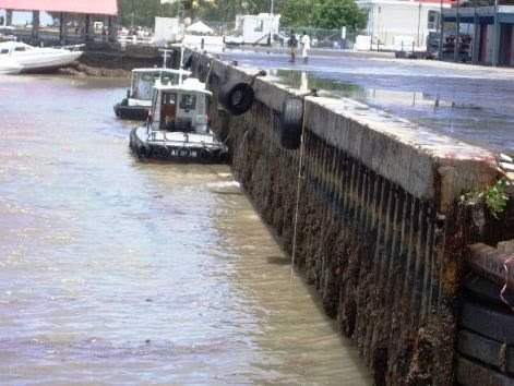 #Remembrance
18 ys ago on this day,t. #IndianOceanTsunami happened,triggered by an enormous quake,killing 230,000🖤When t.first wave hit RRG,the word tsunami did not come immediately into our minds,we were not warned,nor prepared.We were lucky,noone injured,damage only to boats.