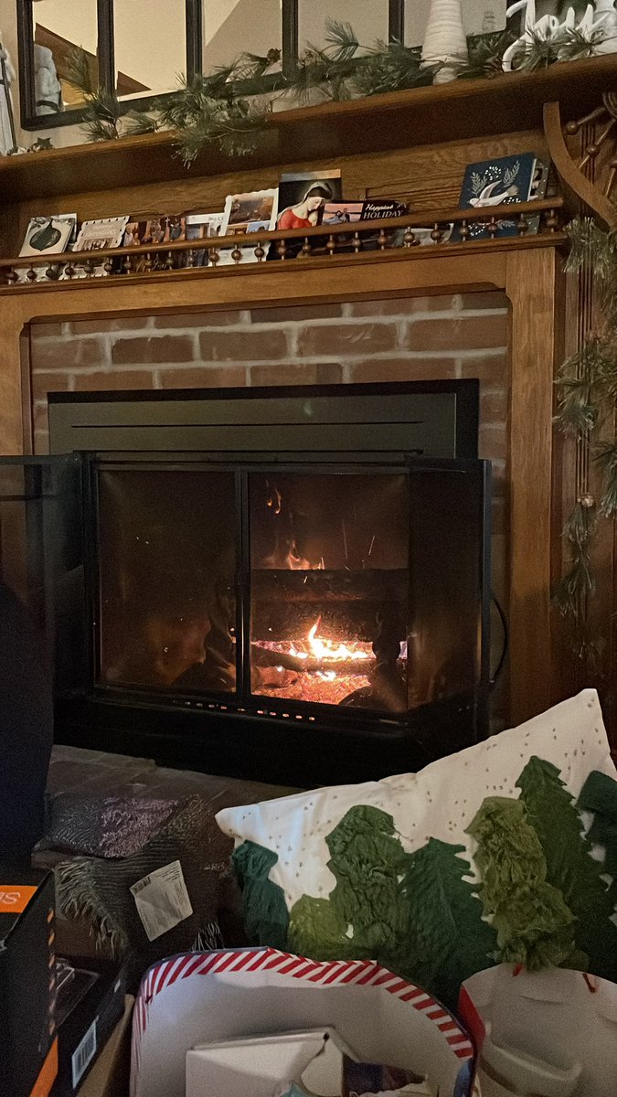 Warm boys winter when the whole clan is home <a href="/Gabiecakes/">Gabe Steinmetz</a> <a href="/Drew_Yorker/">dee are eee duh-ba you🇵🇸</a> <a href="/yappas40/">Yappas</a>