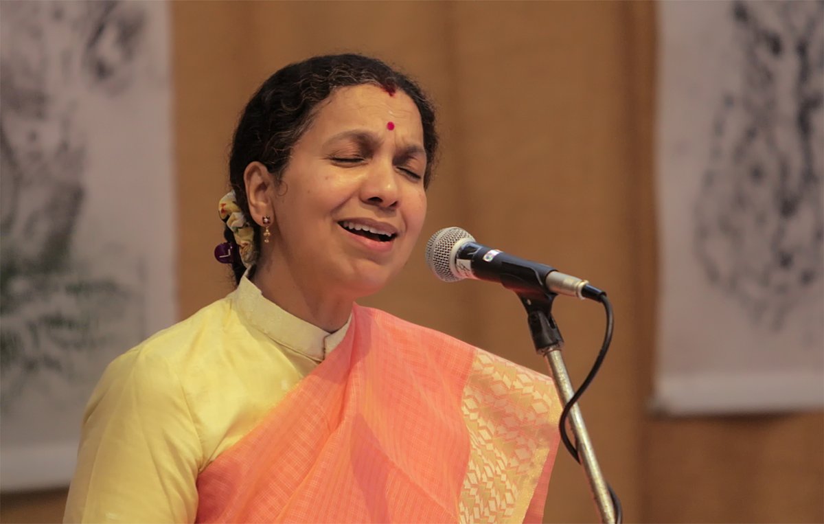 avfoundation's tweet image. The Rays of Immortality today 23rd December at 6:30 pm at Unity Pavilion with Dr. Jayanti Ravi accompanied by Krupa Ravi (vocals) and Adit Ravi (flute)

youtube.com/watch?v=VVxrOE…
@JayantiRavi 
#auroville #aurovillefoundation #unitypavilion