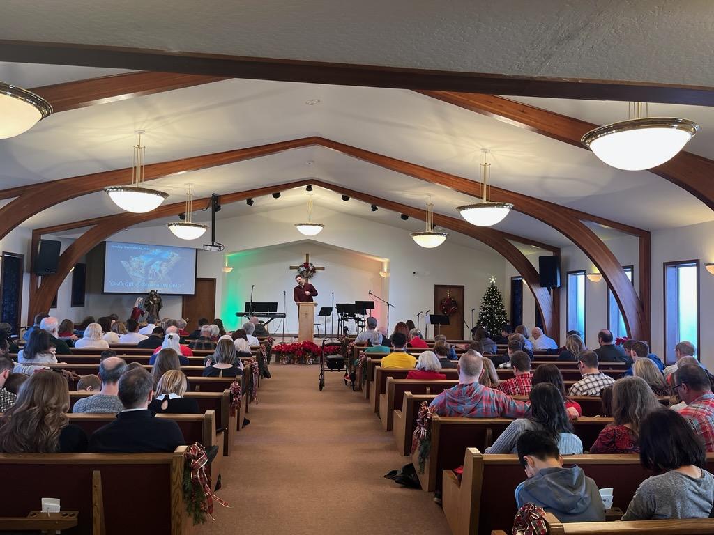 Living Hope Church and Calvary Baptist Church joined together this morning in celebrating our Savior's birth. Merry Christmas!