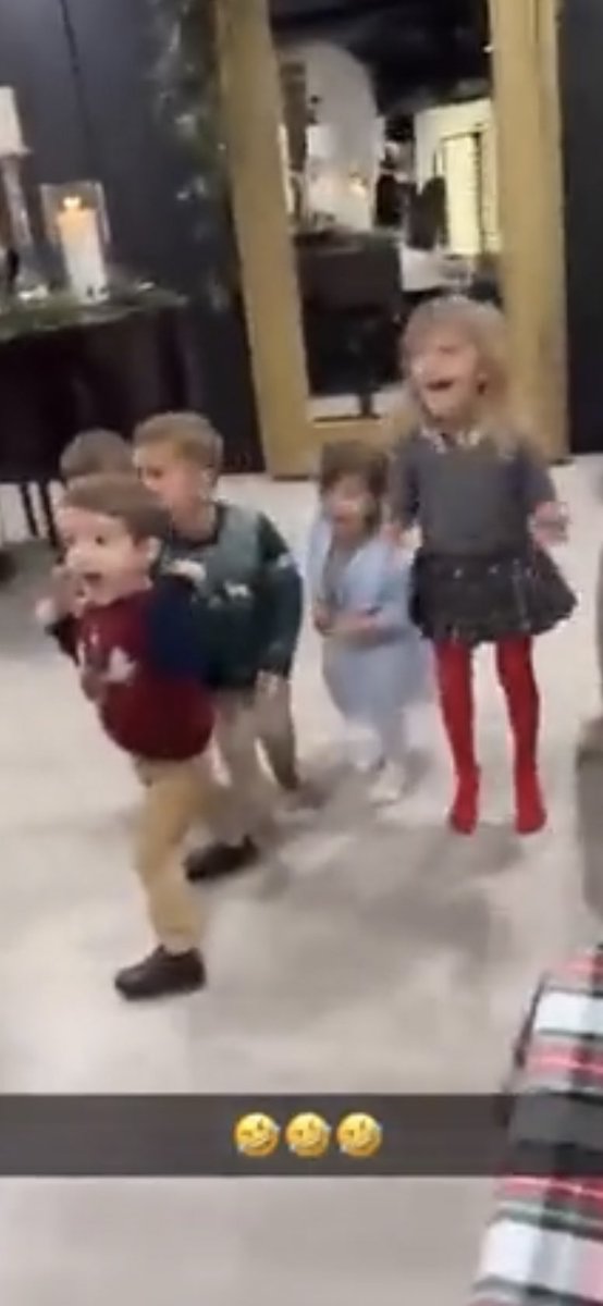 _Scott_Foster's tweet photo. @barstoolsports Little man was ready to throw hands https://t.co/dK9xViEfH9