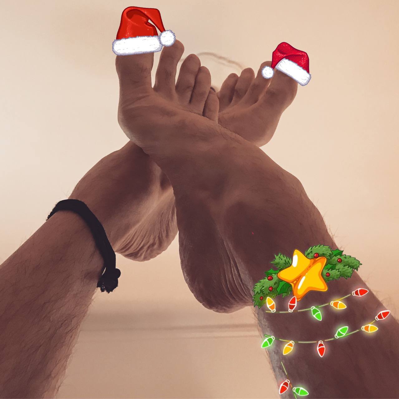 Like my #Christmas ??

? https://t.co/SiB7NFkqCO
? https://t.co/3C9sVa1RFn 

#feet #sexyfeet #Christmas2022