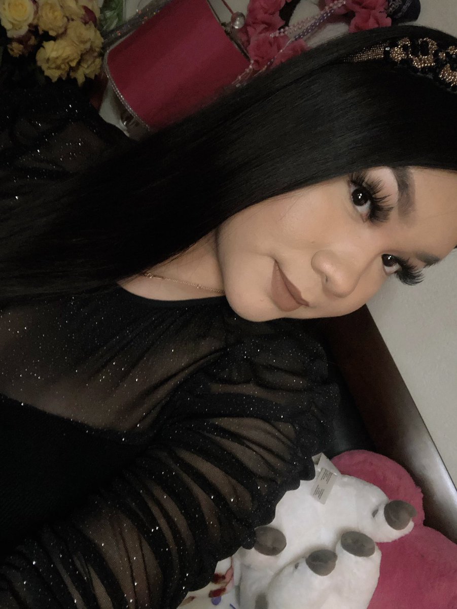Tis the szn to sparkle 💖🎄🎁
