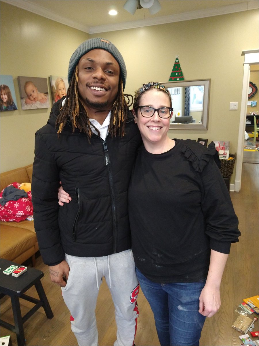CarpenterCougar's tweet photo. Our family grew by +one today. Merry Christmas! #BuildABiggerTable https://t.co/trPnyUmMYd