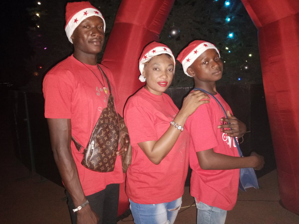 Joyeux Noël à tous 🌲🧑‍🎄🌲🧑‍🎄🌲🧑‍🎄🌲