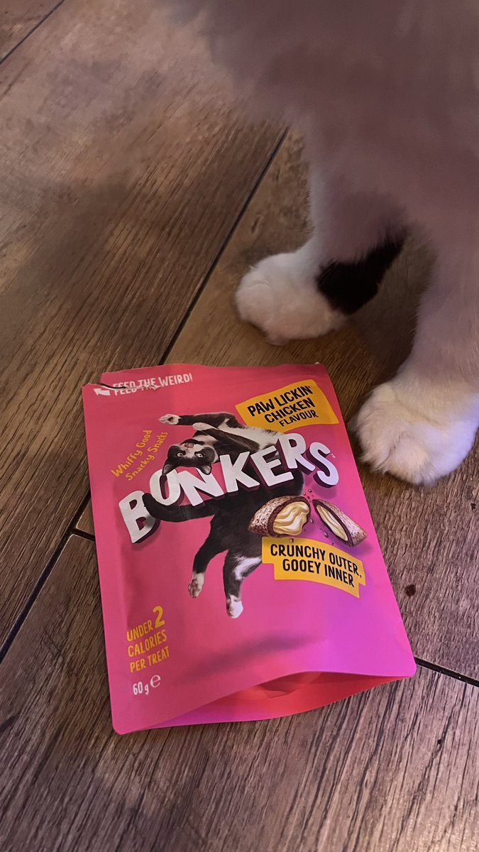 jo_leeson's tweet photo. Found the treats!! #BetterWhenitsBONKERS #Tryit https://t.co/j5i4Gjqwco