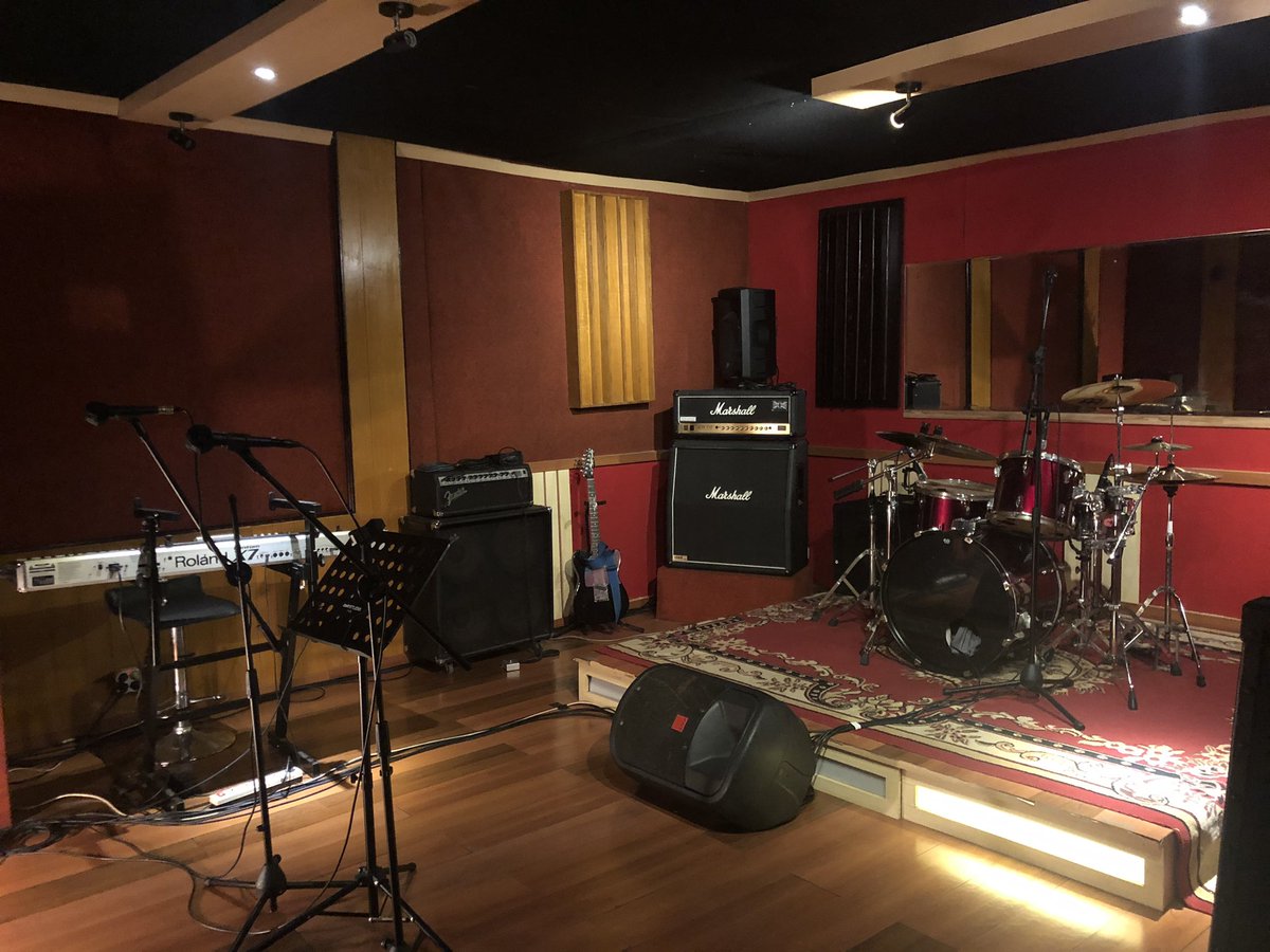 Z-Three Music Studio, studio rental latihan band murah di Ciputat, Tangsel #studioband #studiomusiktangsel