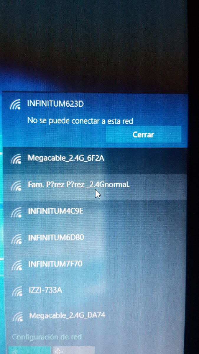 OMexiic's tweet photo. @TELMEXSoluciona Hola, si si se pusieron en contacto y realizaron pruebas nuevamente por tercera vez etc etc etc la conexión  sigue igual intermitente y no se conectan equipos https://t.co/HmFC8oqTTn