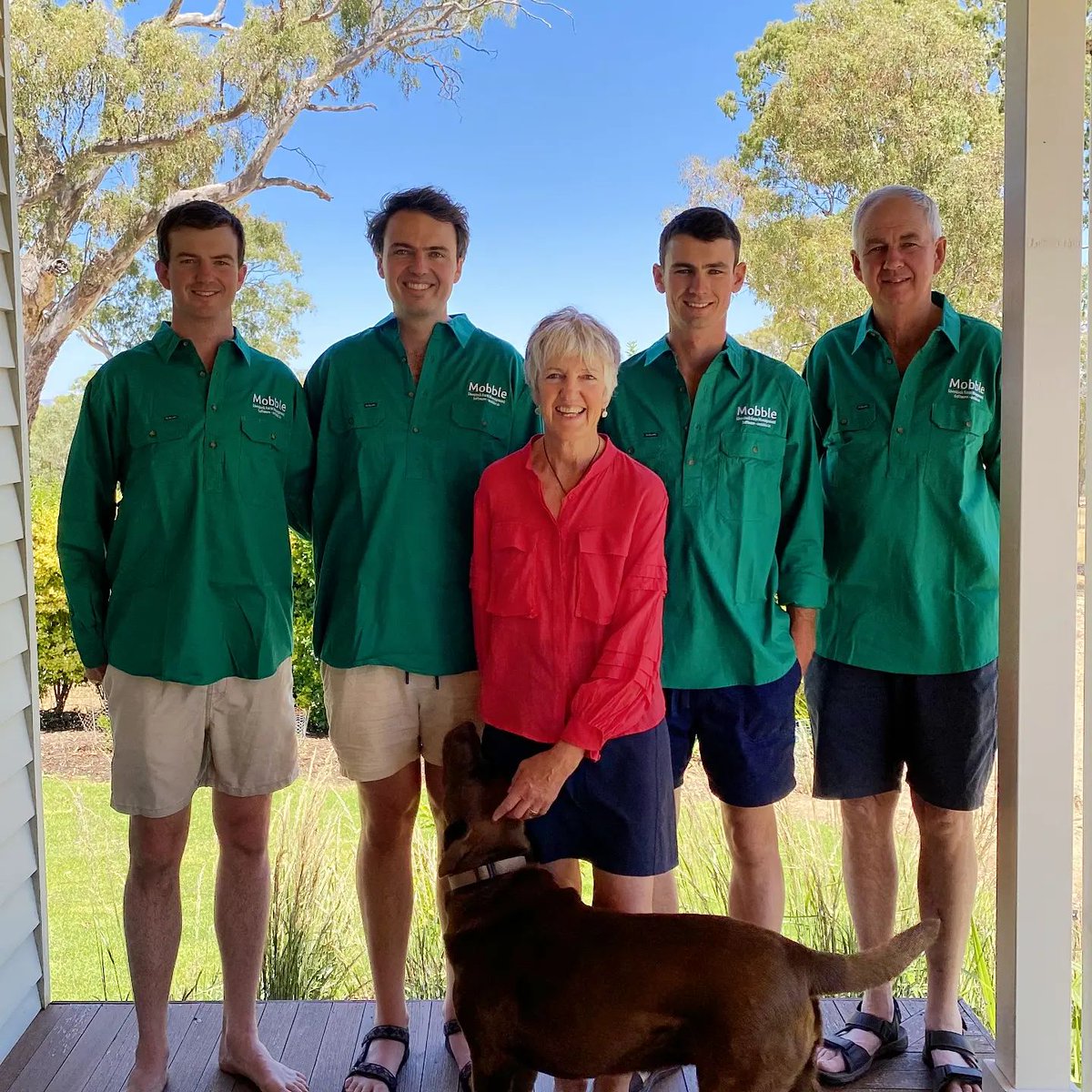 Mobble_app's tweet photo. From our Mobble family to you and yours, have a great festive season (and an even better harvest)!

Big things to come in 2023 🐑🐮🚀

#farmuniform #mobblechristmas https://t.co/yObieVy5bh