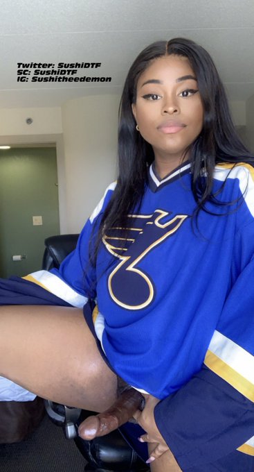 Would you bottom for me ? 🥺❤️ https://t.co/cl7UUPjZiy