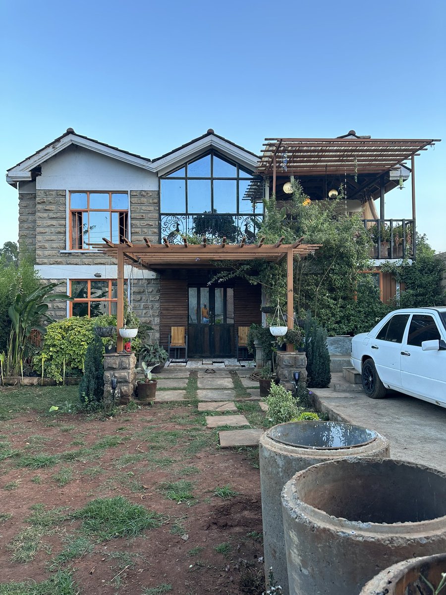 dnahinga's tweet image. When building, add things to the house that give your heart joy.

The house is your outermost garment. 

When your strength is low, you will rejoice at all the work of your hands. And yiur joy will be full again. 🫶🏿

#PracticeNotes
#SkinInTheGame
#HoS 
#BuildWellLiveWell 
🛠️🙌🏿