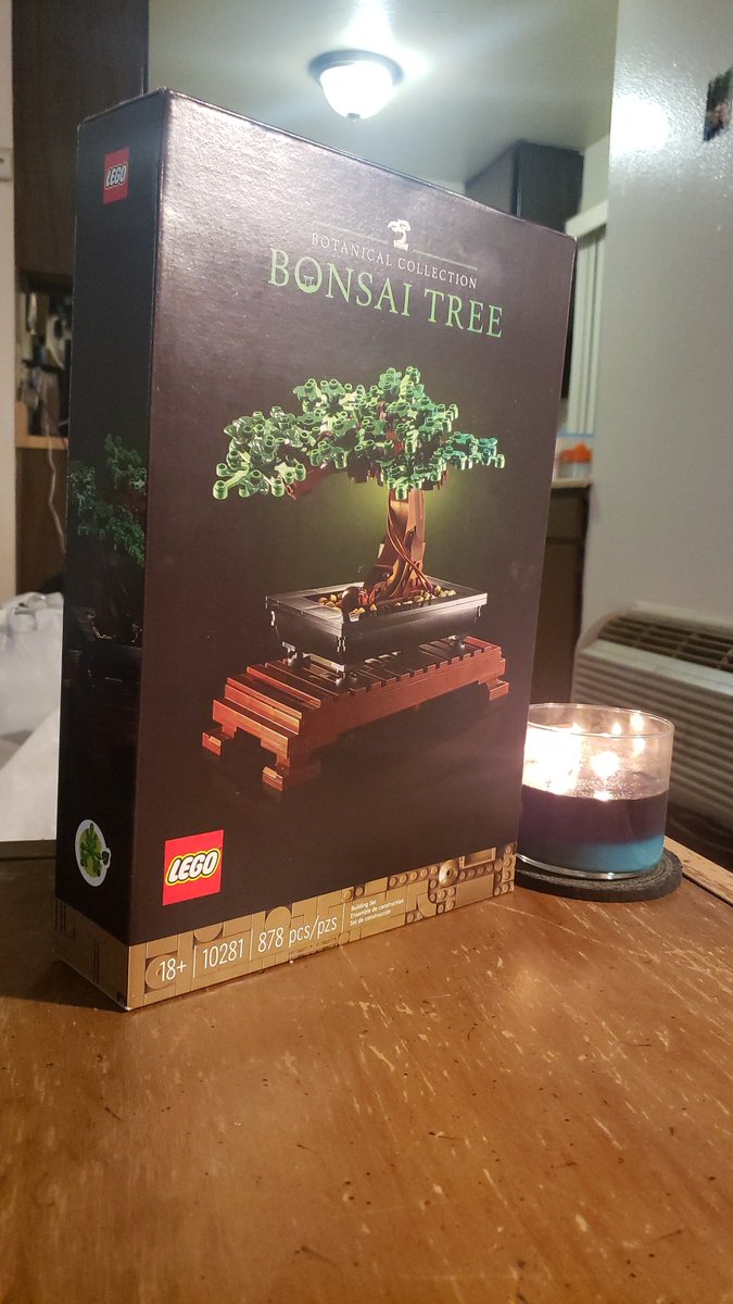 thewalkingkris's tweet photo. Tonight's build :) https://t.co/ZVivnj6OJA