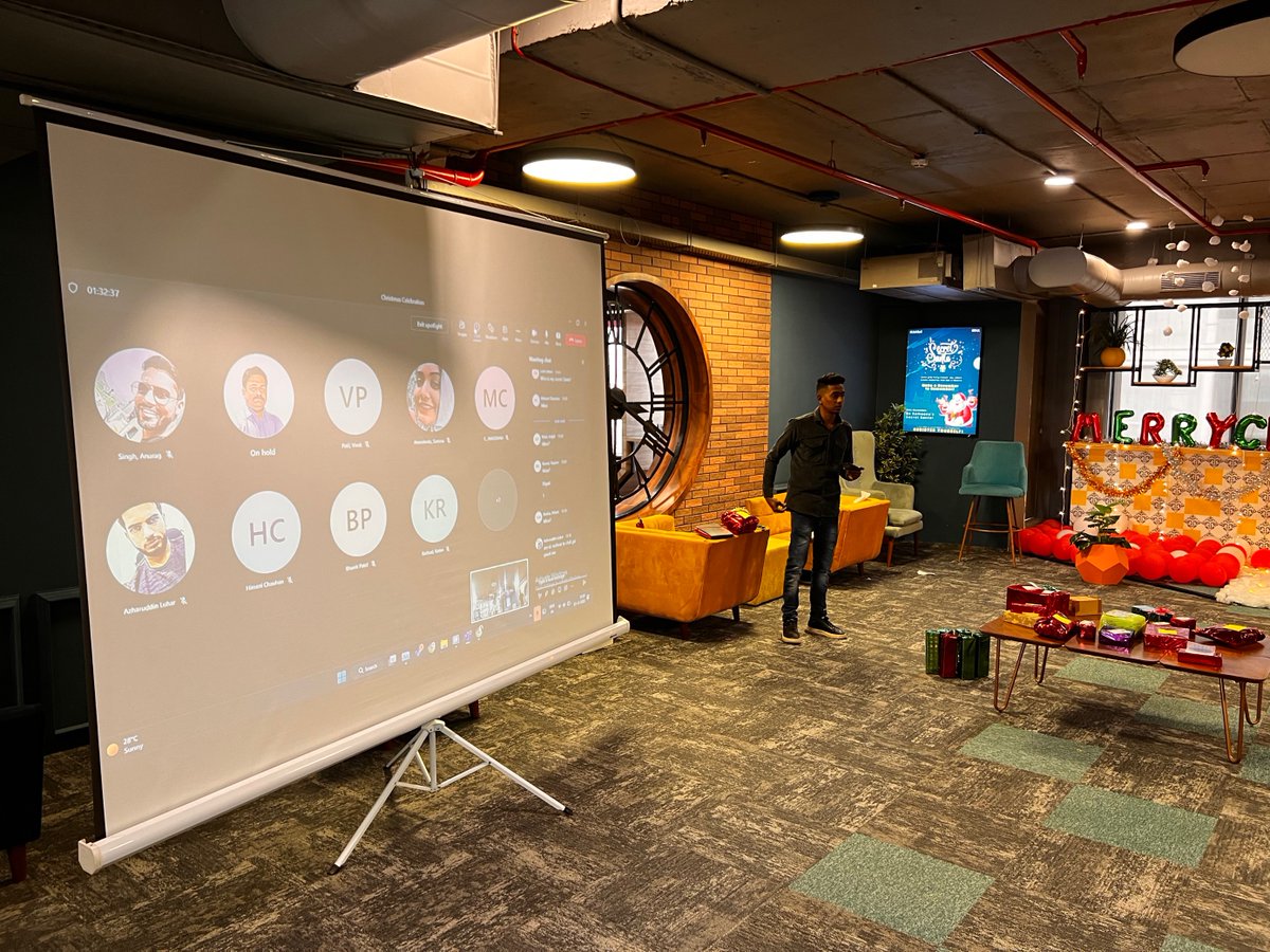 DhyeyConsulting's tweet photo. Secret Santa event as part of Christmas celebrations at office
#DhyeyConsulting #merrychristmas2022 #merrychristmas #happychristmas #secretsanta #christmas2022 #christmas #christmasgifts2022 https://t.co/oj8NTfmGsr