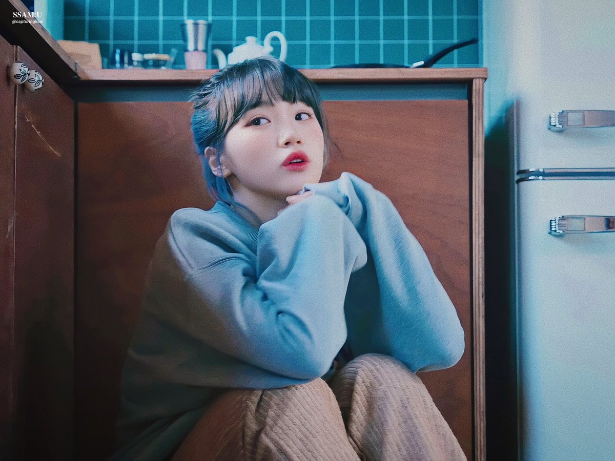 capturingkcw's tweet photo. 🤎🤎

#김채원 #KIMCHAEWON #チェウォン
#르세라핌 #LE_SSERAFIM https://t.co/axIa6Jx9W5