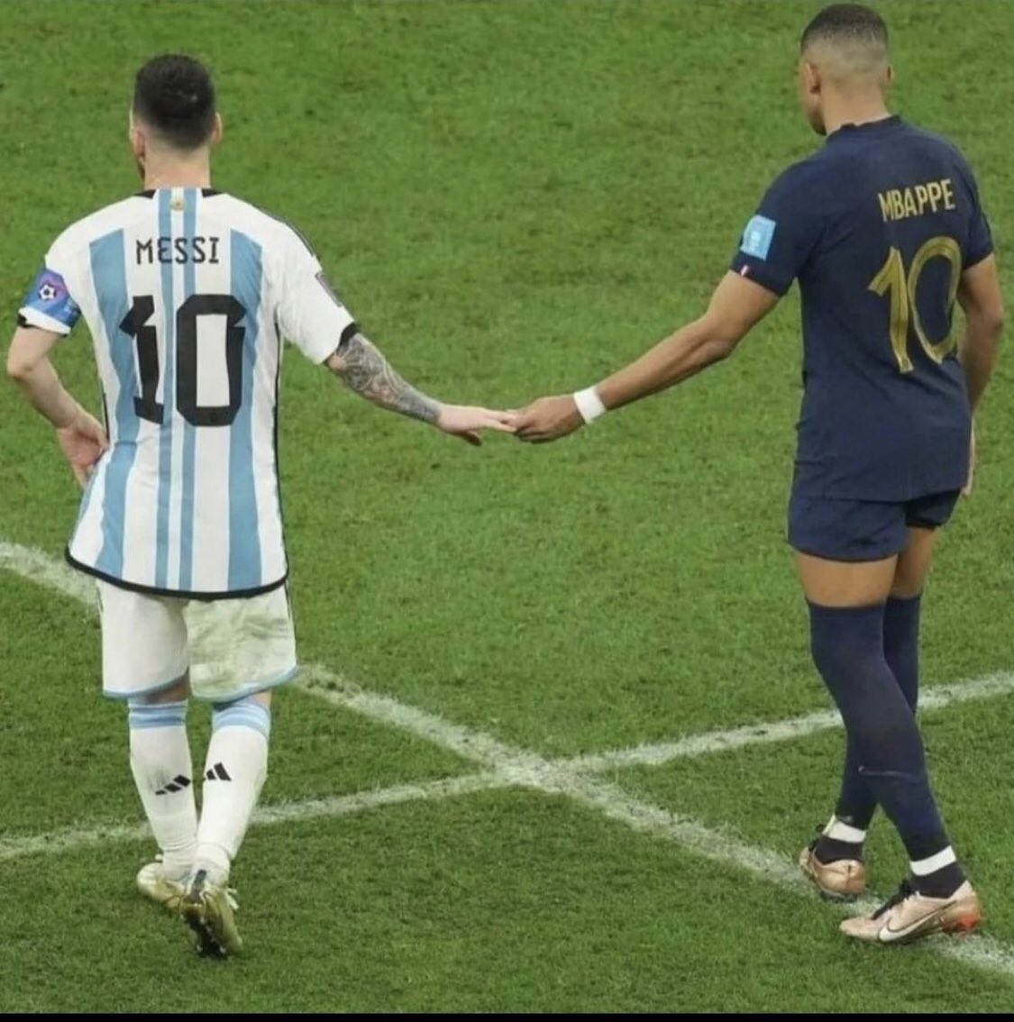 g_llain's tweet photo. G-LLAIN - MESSI (OUT NOW)  https://t.co/WVP9f3MNQz https://t.co/UzNRR81cr3