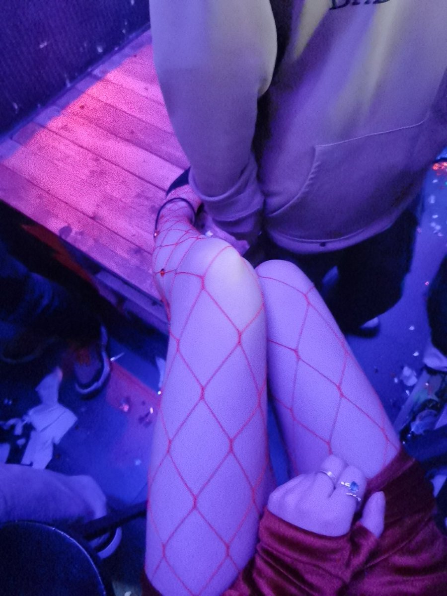 集邮：红渔网 #贵阳 #伪娘 #cd #女装大佬 #变装  #美女 #骚货 #女大学生 #婊子 #巨乳 #大奶妹