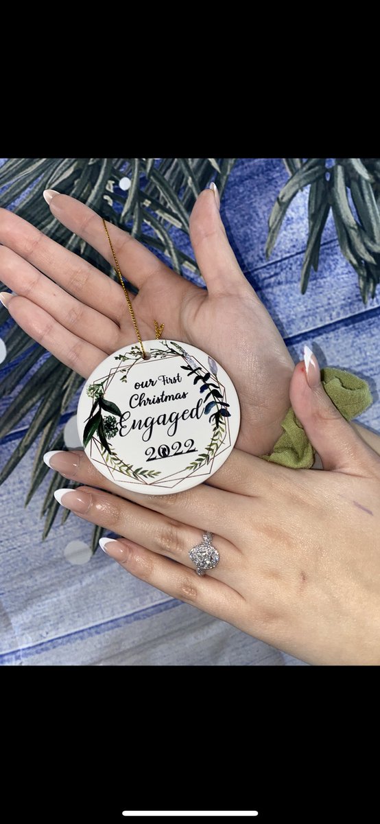 CoachRuiz50's tweet image. Merry Christmas from my person and I 🎄❤️ #OfficiallyEngaged