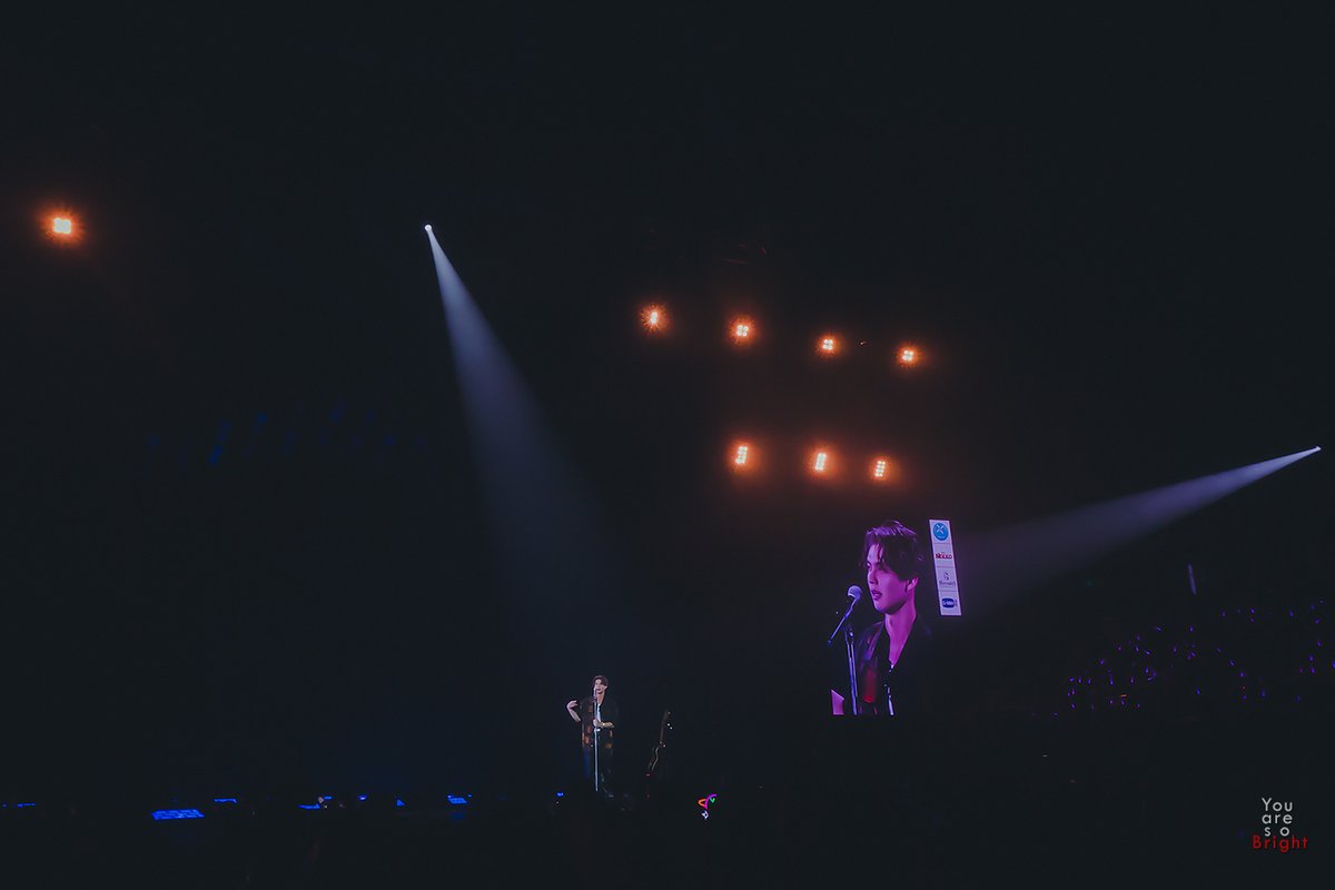 uAreSoBright's tweet photo. ระหว่างทาง  #BrightWinConcert [5] #bbrightvc https://t.co/tkb9rP0Qgd